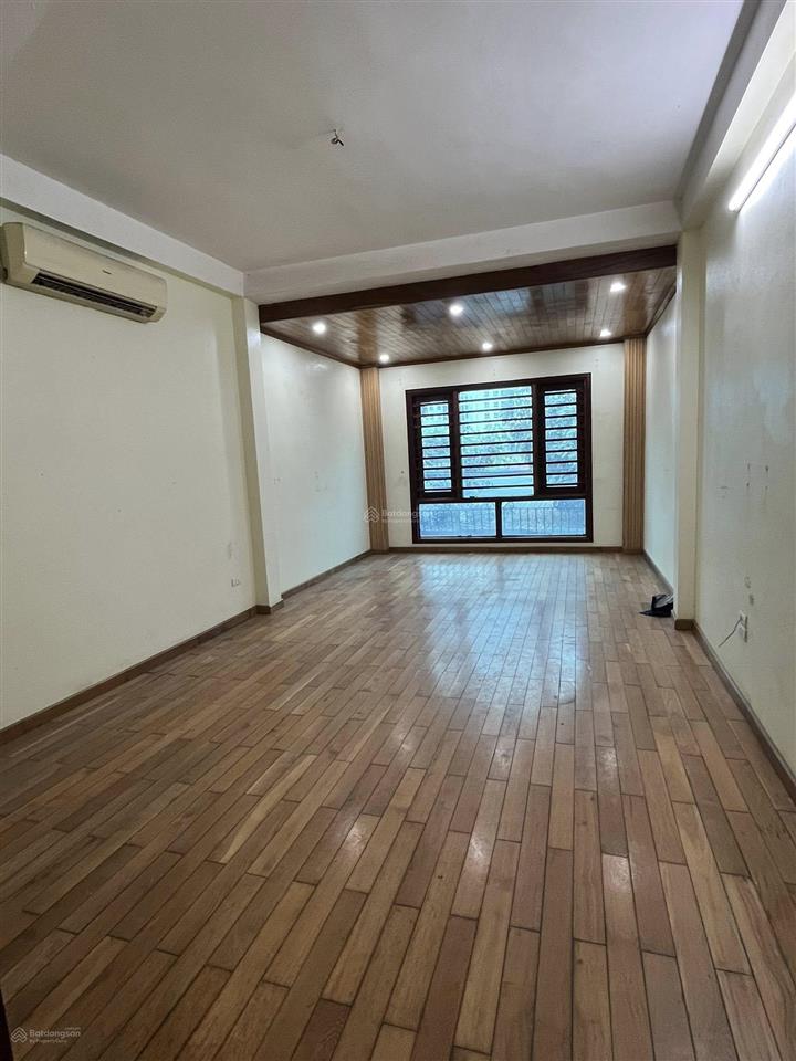 Văn phòng 70m2 giá rẻ cần cho thuê tại nguyễn ngọc vũ, cầu giấy.  0988 453 ***