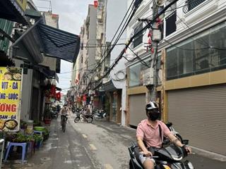 Nhà Mỹ Đình, lô góc, dân xây 40m2, 5 tầng, chào 7.1 tỷ có thương lượng