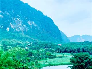 Siêu phẩm nghỉ dưỡng lạc thuỷ hoà bình