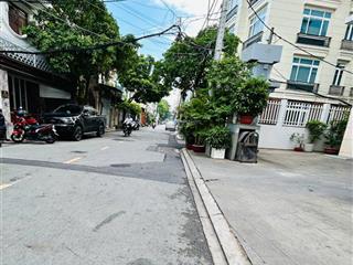 Tb02 biệt thự 2 mặt tiền khu sân bay1trệt2lầu77m24pn5wc  38tỷ