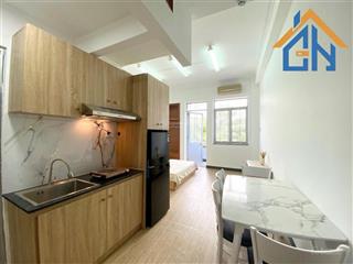 Cho thuê phòng ban công, tách bếp, full nt  nguyễn xí, bình thạnh gần q2, q1, q3, saigonres plaza