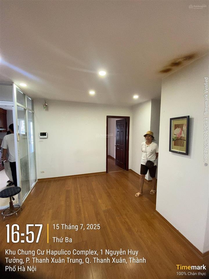 Siêu hiếm hapulico complex, giá chỉ 14,5 tr 100m2 3pn cơ bản cho ai thích tự deco.  0836 816 ***