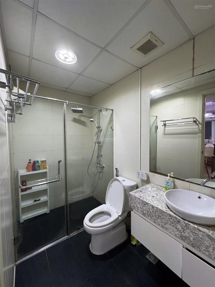 Căn hiếm udic n04 3pn 2wc full có slot xe giá chỉ 20tr chốt luôn trong tháng 0836 816 ***(trung)