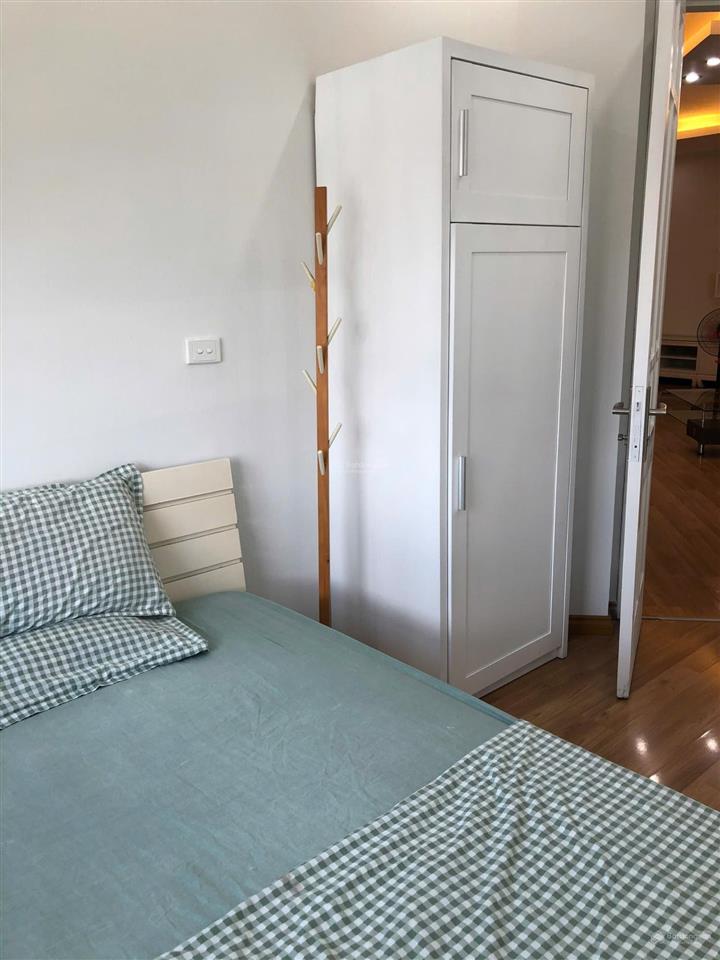 17t1 hoàng đạo thuý 75m2 giá chỉ 13tr full đồ chỉ mang vali vào ở từ đầu tháng 10.  0836 816 ***