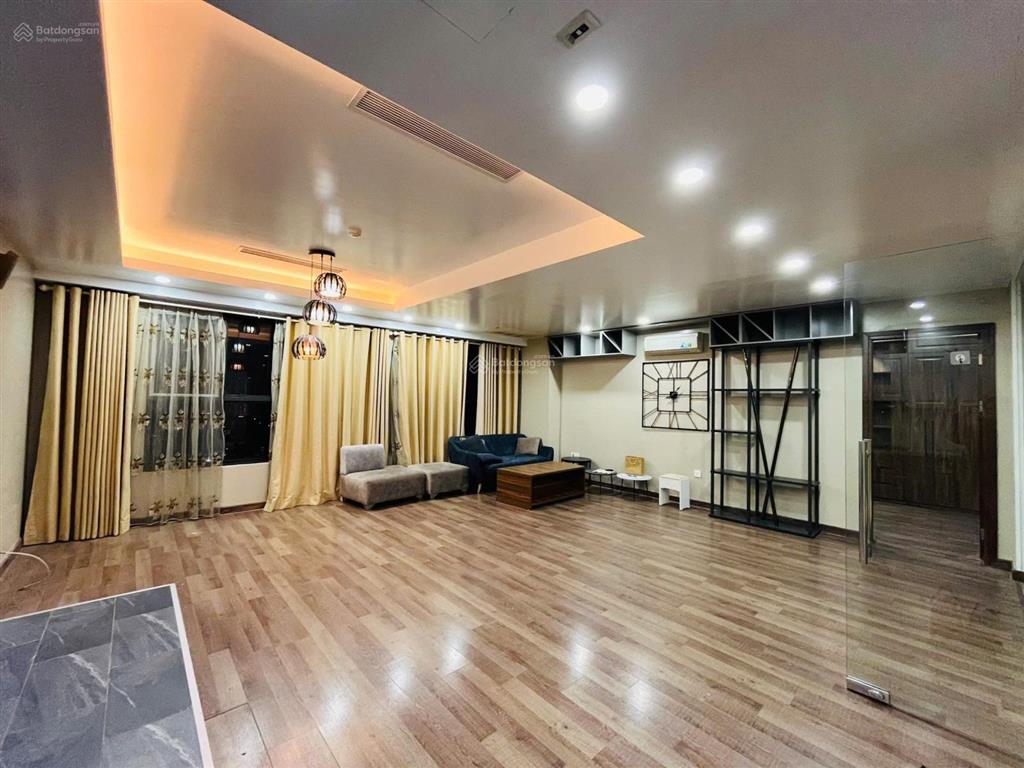 Cho thuê căn hộ tại star city 120m² 3pn2wc giá không tưởng 17 triệu. tại trung tâm thanh xuân
