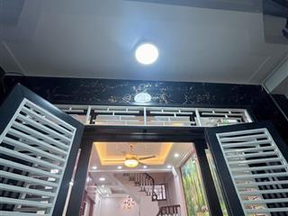 Bán nhà 35m2 ngõ 211 khương trung 30m ra ngõ oto giá 8,8 tỷ