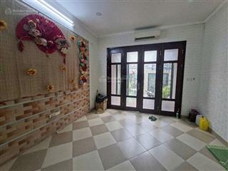 Bán đất ngõ 28 tứ liên .tây hồ dt  61.4m mt  3.7m giá bán  12 tỷ trung tâm tây hồ