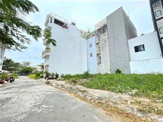 Vợ chồng chú vinh cần bán gấp lô đất đường hoàng quốc việt  p.phú mỹ  quận 7. giá 2tỷ720/94,5m2