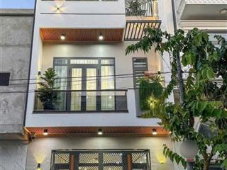 Chính chủ bán gấp nhà đường nguyễn văn nguyễnq1. gần chợ tân định. cho thuê 29tr.giá 4tỷ120/77,5m2