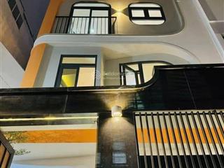 Định cư bán nhà đ.nguyễn tiểu la p8q10.gần chợ nguyễn tri phương.giá 3tỷ460/72,6m2.cho thuê 24tr