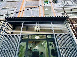 Tôi định cư bán nhà cho thuê 24tr. đường nguyễn văn đừngp5q5. gần chợ hòa bình.giá 3tỷ550/69m2.