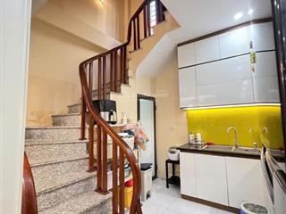 Bán nhà đường phú diễn  nhà đẹp  full nội thất  2 mặt thoáng  ô tô gần  40m2*5t  chỉ 6.5 tỷ