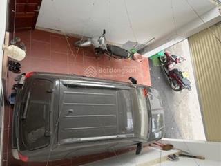 Bán nhà đông nhân, 2 mặt thoáng, ô tô ngủ trong nhà, giá rê