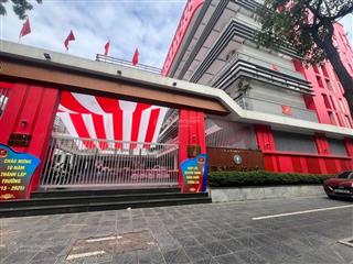 Chung cư 2 ngủ phố ngọc lâm cách phố 35m 42m nhỉnh 3 tỏi