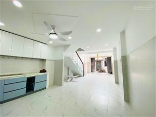 Duy nhất còn 1 căn nhà 3 tầng đường 6m ô tô vào nhà tại trường thọ, thủ đức giá chỉ hơn 6 tỷ