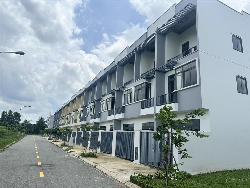 Bán nhà mặt tiền góc ngã tư tại phước đông new city chỉ 1,9 tỷ