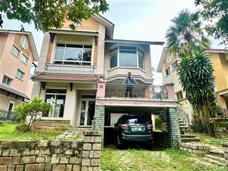 Nhà rộng có sân vườn 384m2 mặt tiền nội khu giá tốt chỉ ~70tr/m2