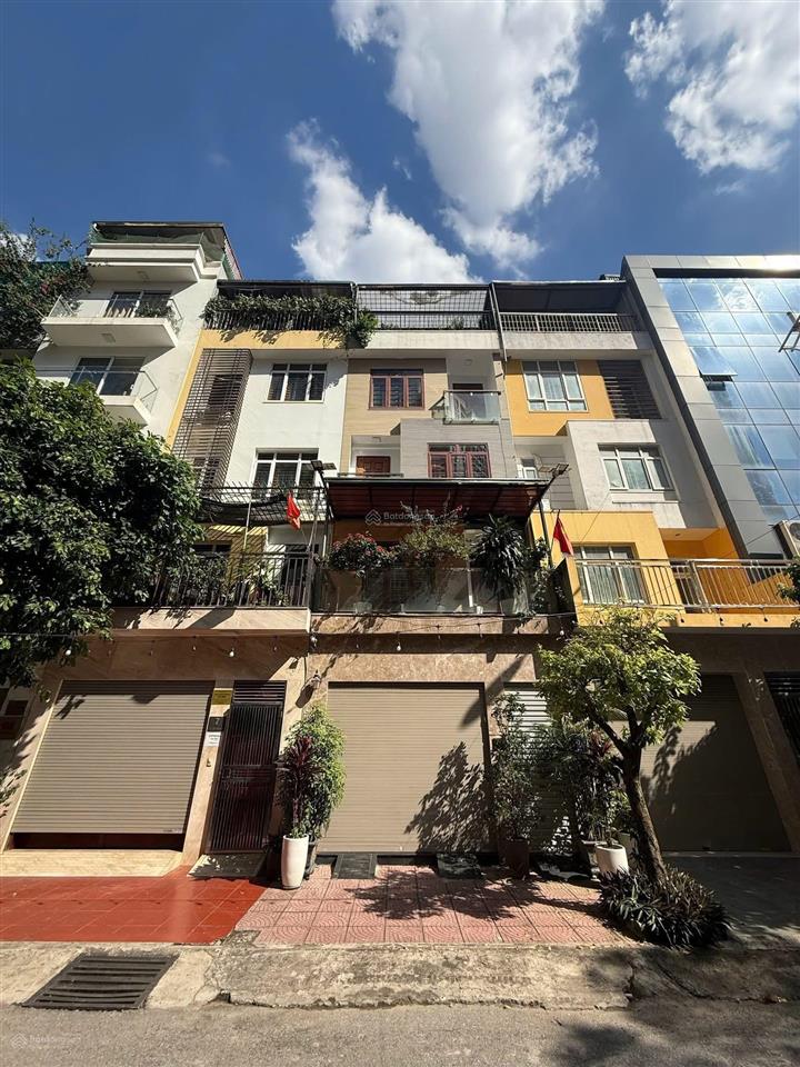 Bán liền kề kđt văn khê  hà đông 83m 5 tầng, thang máy, giá đầu tư