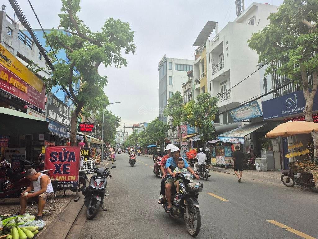 Mặt tiền phạm văn bạch, 142m2, ngang 8,5m, chỉ nhỉnh 25tỷ, p12, gò vấp.