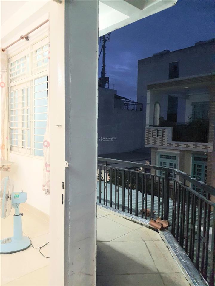 Cho thuê nguyên sàn tầng 2 tk 2pn + wc + tách bếp  thoáng mát  full tiện ích