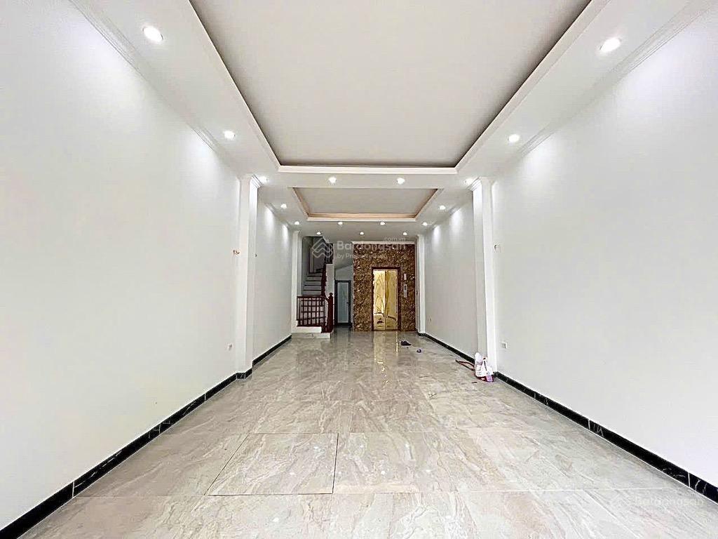 Bán nhà đấu giá phú lương dt 50m, 7 tầng thang máy, 11.5 tỉ sổ đẹp, pháp lý chuẩn