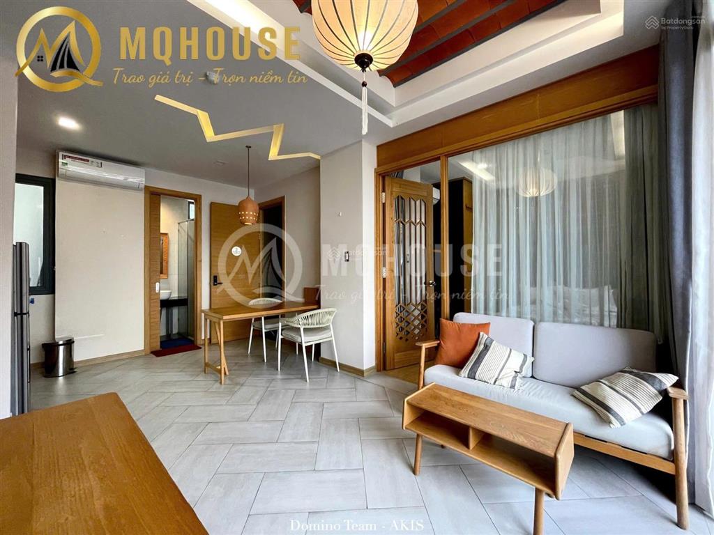 Căn hộ 2 phòng ngủ ban công thiết kế cổ điển, bắt mắt ngay cầu sài gòn, đầy đủ tiện nghi