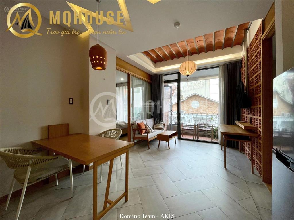 Căn hộ 2 phòng ngủ ban công thiết kế cổ điển, bắt mắt ngay cầu sài gòn, đầy đủ tiện nghi