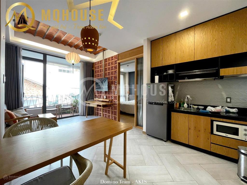 Căn hộ 2 phòng ngủ ban công thiết kế cổ điển, bắt mắt ngay cầu sài gòn, đầy đủ tiện nghi