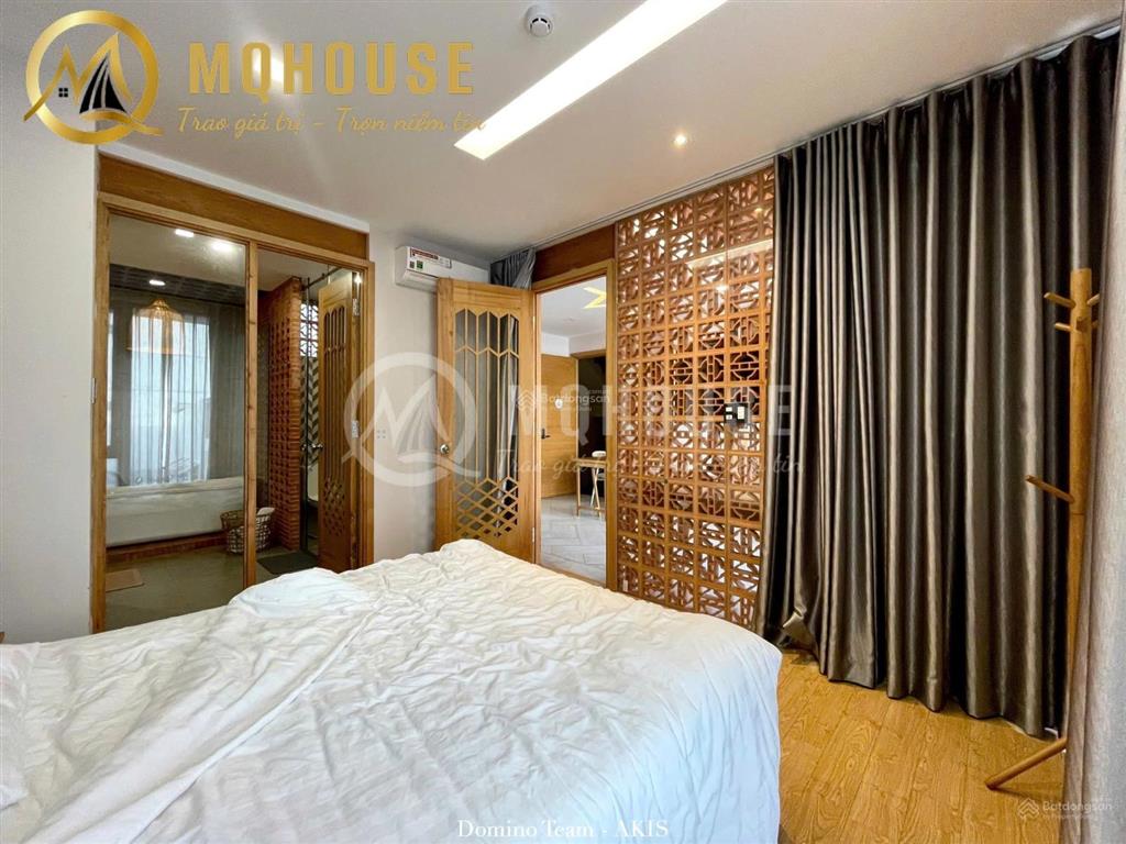 Căn hộ 2 phòng ngủ ban công thiết kế cổ điển, bắt mắt ngay cầu sài gòn, đầy đủ tiện nghi