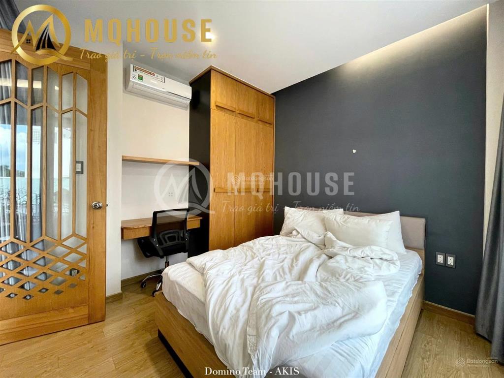 Căn hộ 2 phòng ngủ ban công thiết kế cổ điển, bắt mắt ngay cầu sài gòn, đầy đủ tiện nghi