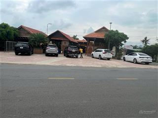 Cần bán gấp mặt tiền ql55 giá ngộp