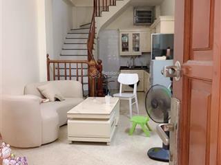 Cc bán nhà giáp bátgần phố ngõ 3 gác đua 40m25t chỉ 8.2tỷ (ctl)