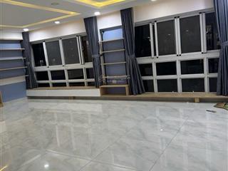 Bán căn hộ chung cư tại happy valley, giá 10,8 tỷ, 3pn, 135m2, ,có ô xe hầm.
