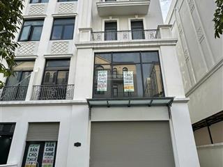 Bán nhanh nhà phố 126m2 đã có sổ vị trí đẹp giá chỉ 23.86 tỷ tại vinhome grand park q9