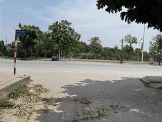 Siêu đẹp, bán gấp đất đặng xá gia lâm, 105m  7.x tỷ  ô tô tránh.