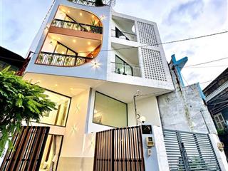 Nhà mặt tiền thích bửu đăng dt 4x15 giáp các quận bình thạnh, quận 1,3 ngay trung tâm