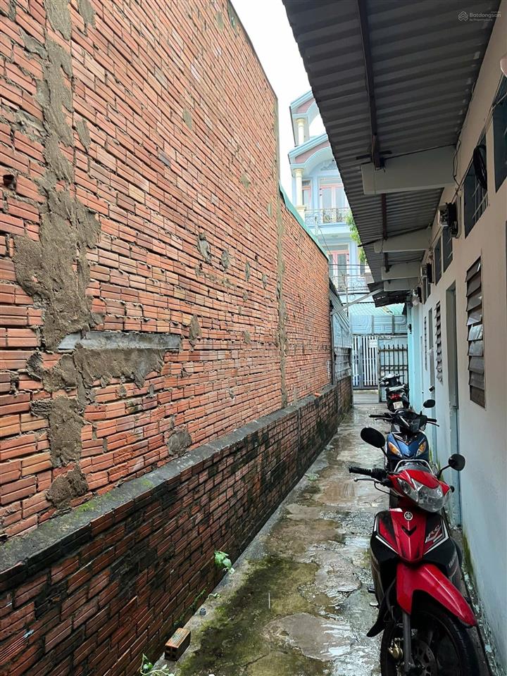 Bán lô đất mặt tiền cực rộng dt 7,5x23 sổ vuông vức không lỗi phong thủy thích hợp xây chdv