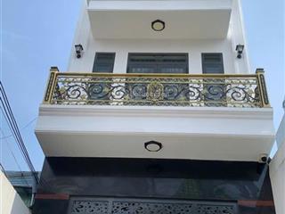 Nhà rộng thoáng khu dân trí cao p15 gò vấp xe tải ra vào sổ riêng