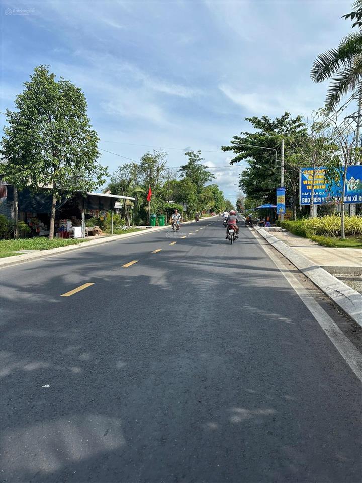 Kẹt tiền. bán gấp đất nền có 50m2 đất ở đô thị tại thị trấn thạnh phú. gần nhà nghỉ 68