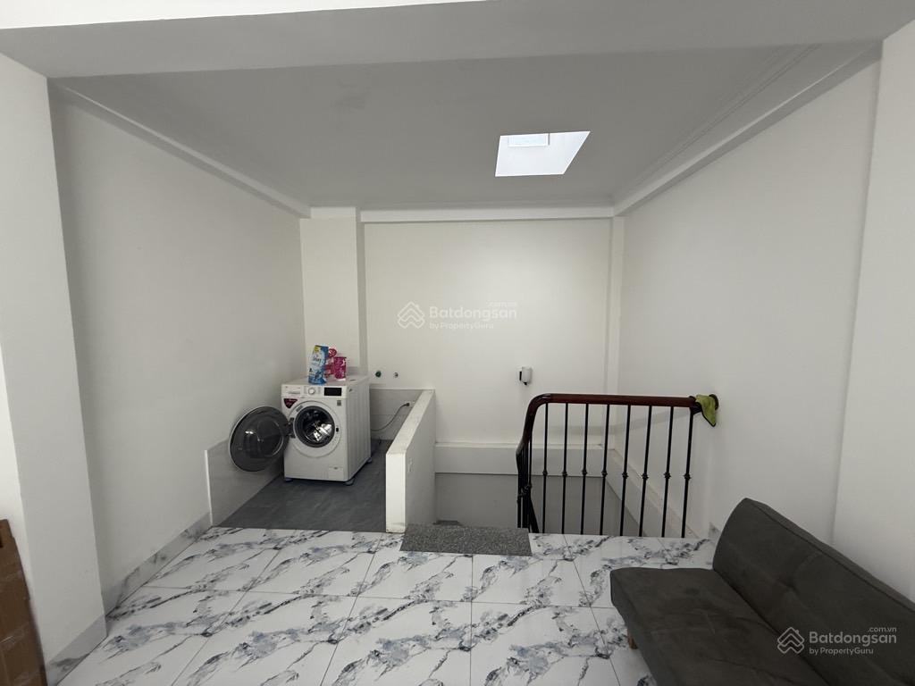 Bán nhà phương canh, 30m2 x 5 tầng, giá 6,2 tỷ