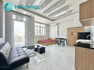 Còn gì đẹp hơn ? căn hộ ban công full nội thất ngay cầu vượt linh xuân  thủ đức. có thang máy