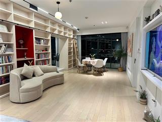 Chính chủ gửi bán gấp căn hộ cao ốc pn, 20 hoàng minh giám, 132m2, 3pn, 2wc, tầng cao view đẹp