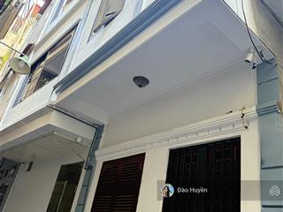 Bán nhà 4 tầng ngay sân bóng lê hồng phong phố cổ hà đông ôtô lùi cửa, dọn vào ở ngay giá hơn 6tỷ