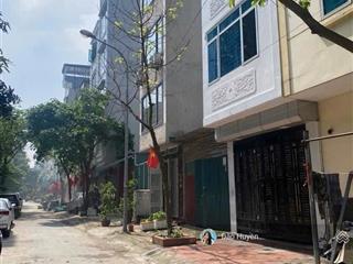 Bán nhà ngay đầu đường hoàng công ngay kiến hưng luxury phân lô vỉa hè ôtô tránh 60m2 giá hơn 14tỷ