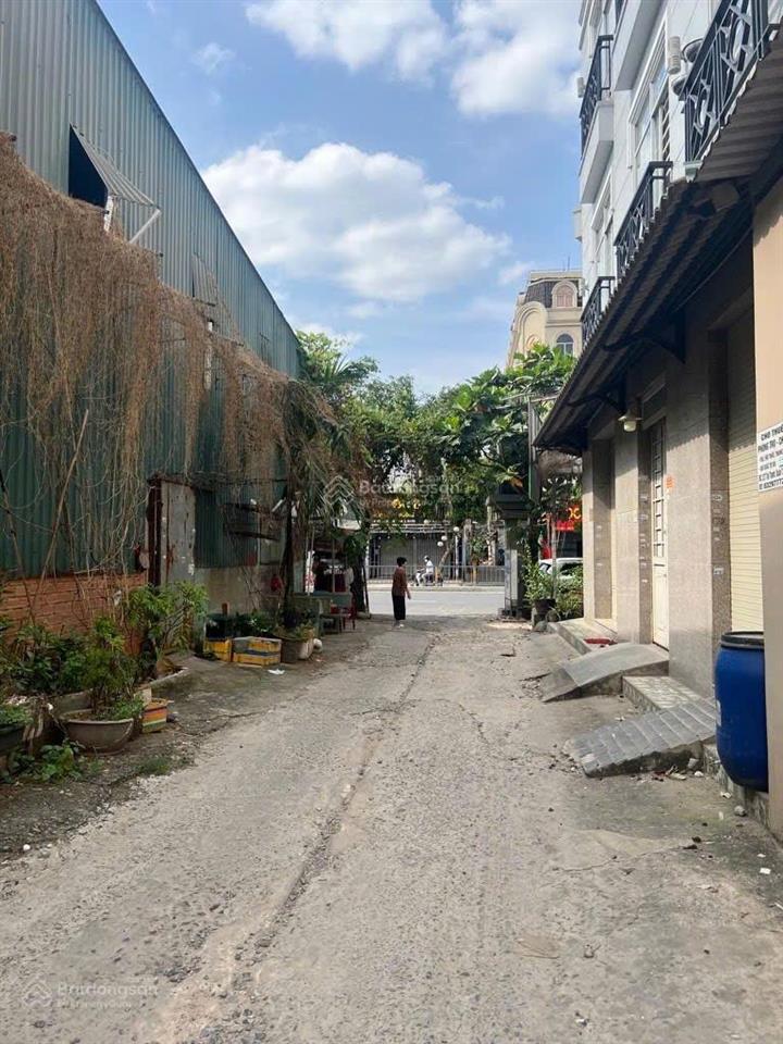 Nhà hẻm xe tải, 5 x 18m, tây thạnh, tân phú, nhà cấp 4 , 5.7 tỷ