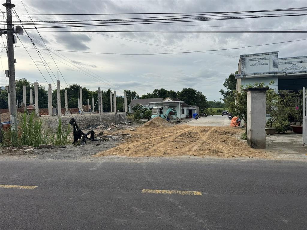 Đất cam lâm trục đường 47m  đã ra 9 sổ  vùng lõi quy hoạch đô thị & du lịch  giá chỉ 6tr/m2