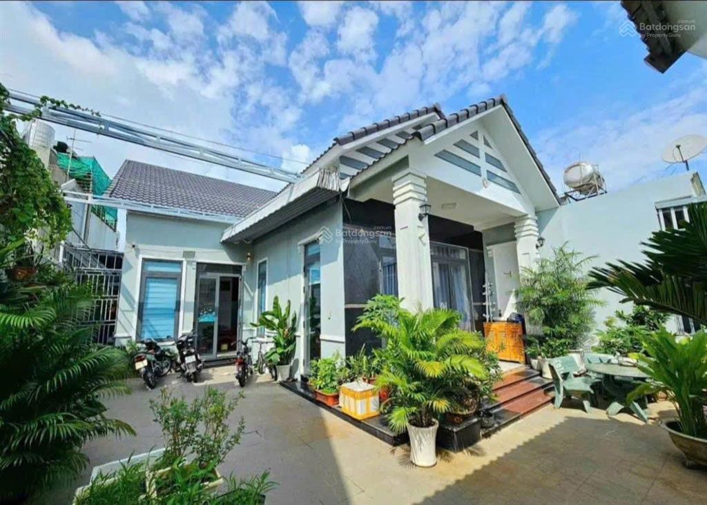 Chính chủ bán nhà bình chánh (10mx28,7m) gần bệnh viện nhi đồng tp, đang cho thuê 15tr, giá 1,4 tỷ