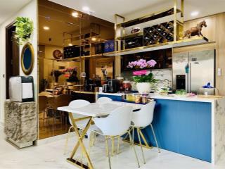 Bán căn hộ 2pn, vị trí đẹp, view sông đẹp, nội thất đẹp, lầu 16, ô đậu xe ngay thang máy