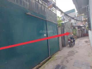 Hiếm!! c4 xuân thủy mặt tiền khủng 10m, 83m sát ô tô giá 18.6tỷ