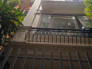 Bán nhà đẹp 5 tầng ngõ 92 nguyễn khánh toàn 51m giá yêu thương